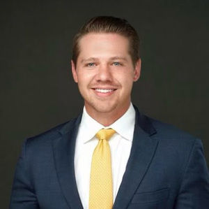 Meet your Posher, Zachary